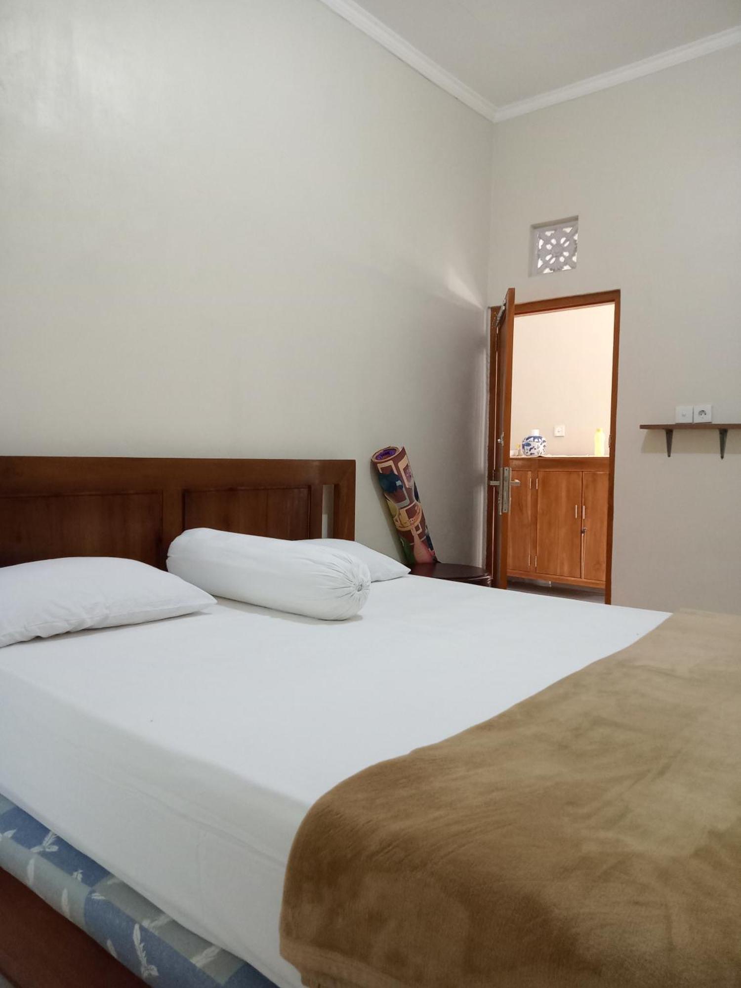 Umah Kampung Bendul Apartment *