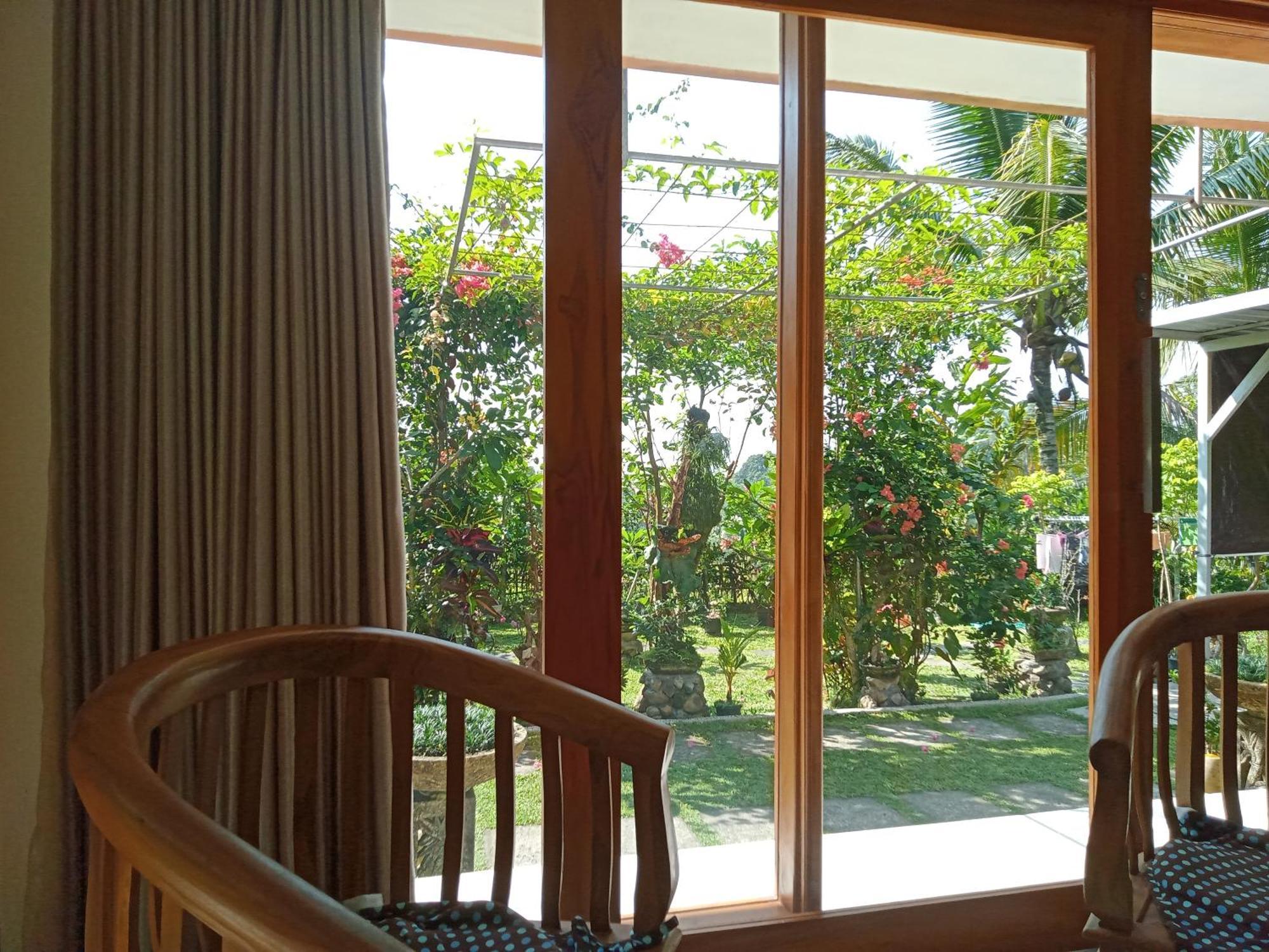 Umah Kampung Bendul Penebel